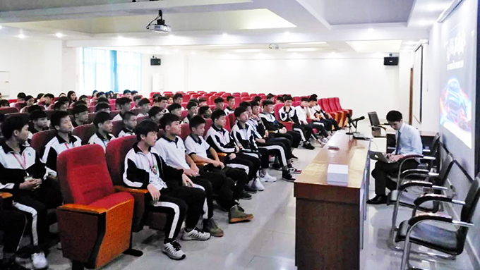 南菱汽車(chē)集團(tuán)別克汽車(chē)銷(xiāo)售服務(wù)有限公司會(huì)場(chǎng)